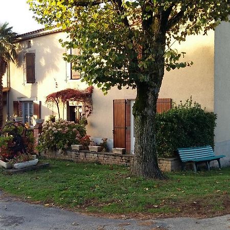 Charmante Maison A La Ferme Valderies Exterior photo